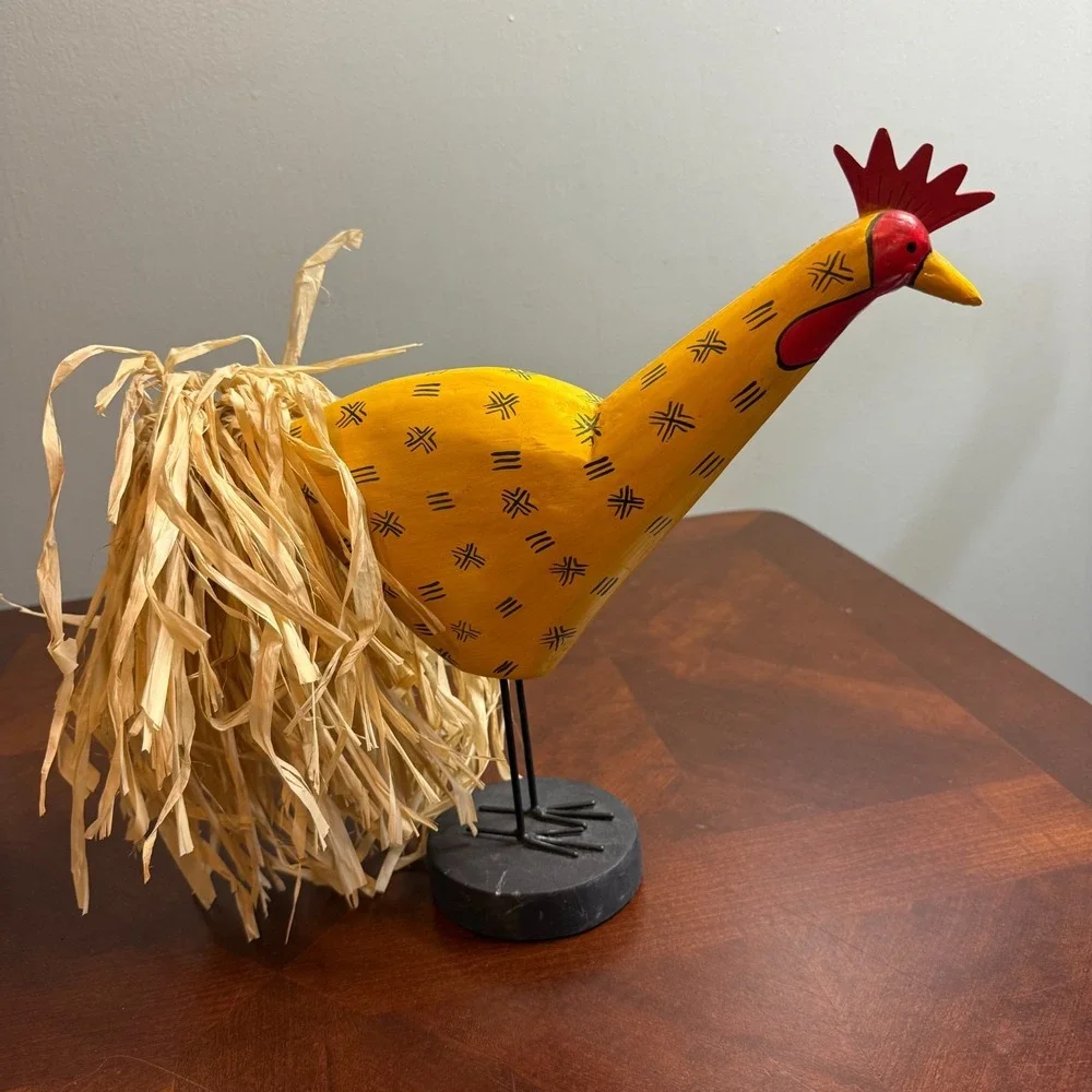 Farmhouse Rooster & Hen Wood Figurines Raffia Tail Rustic Kitchen‎ Decor